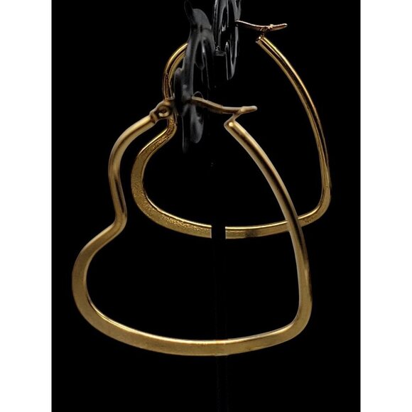 Gold Tone Heart Shaped Hoop Earrings Pierced Ears 2.5" Diameter - Picture 3 of 10